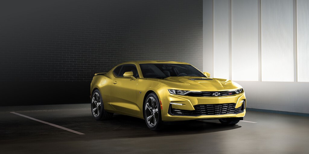 Camaro Coupé 2024, carro deportivo con rines en aluminio de 20 pulgadas